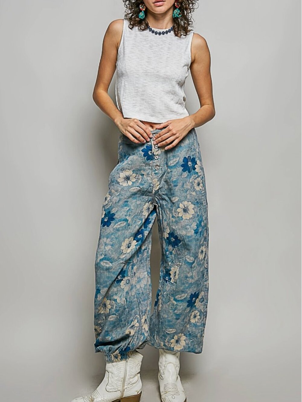 POL Vintage Floral Twill Relaxed Fit Jogger Pants Navy Multi NWT